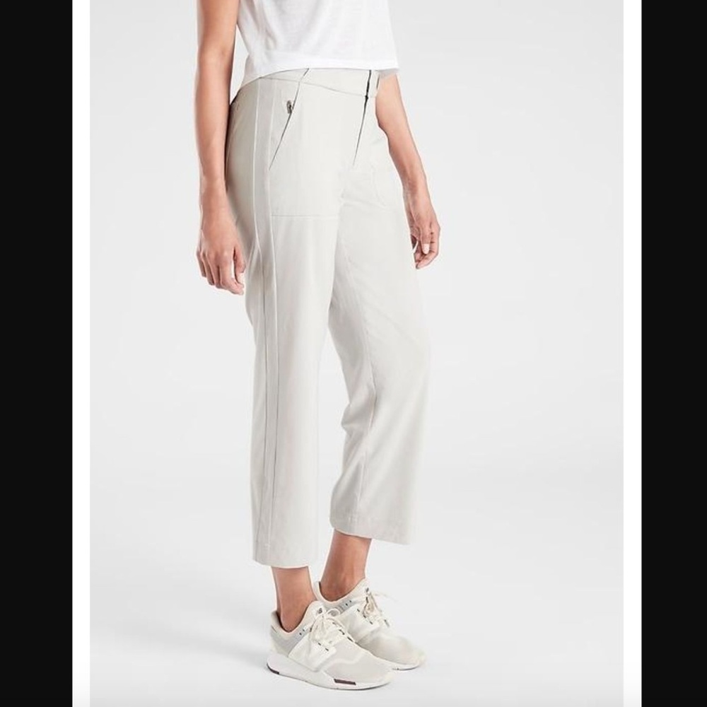 ⚡️ ATHLETA Crop Pants Lightweight exercise nylon
